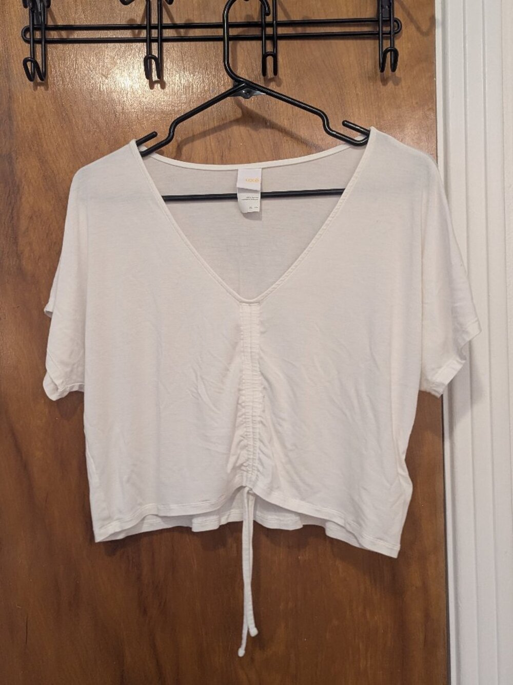 Lolë Anya White Crop Top (XL)